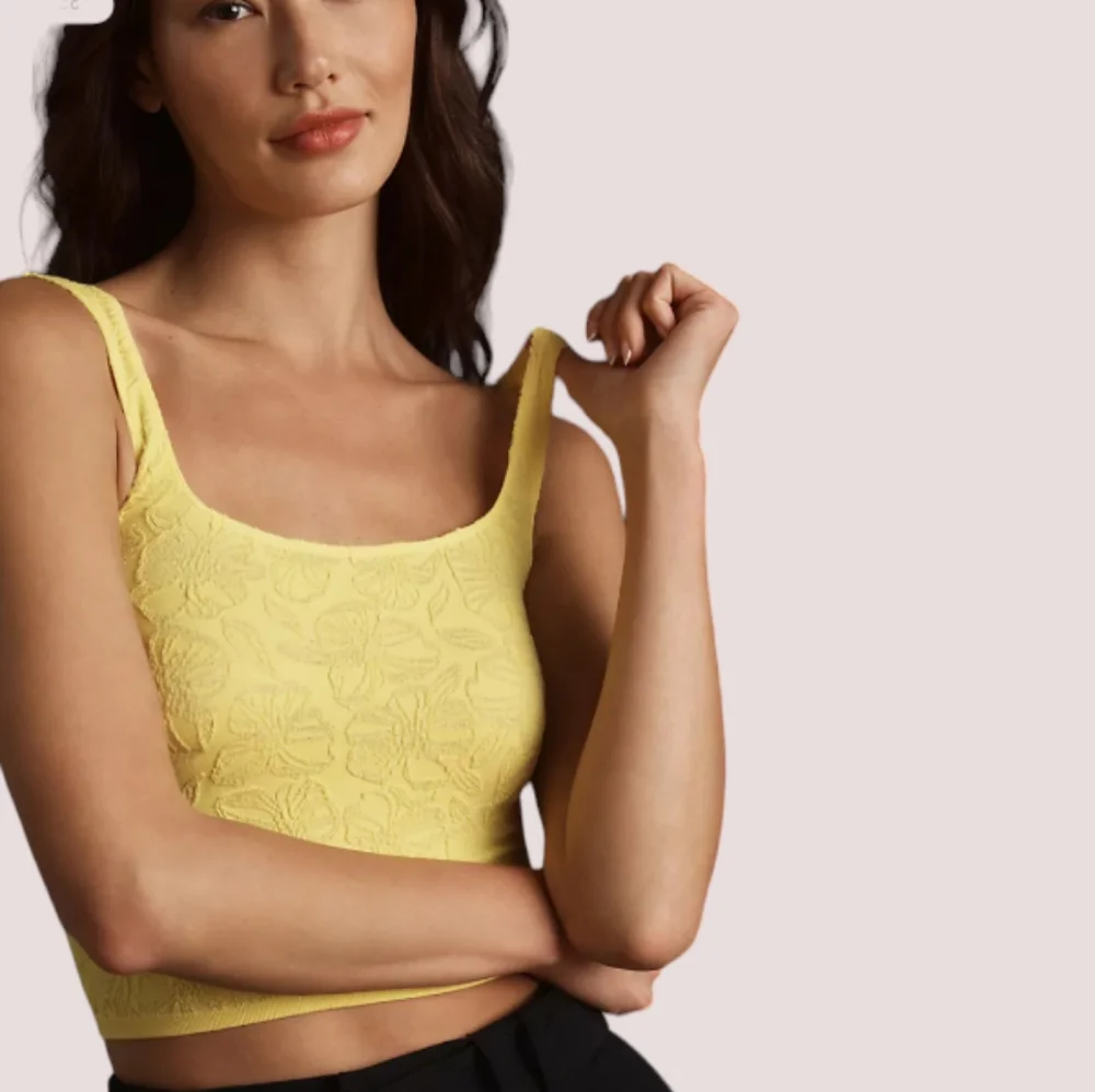 Anthropologie Hannah Seamless Textured Crop Tank Yellow - Picture 4 of 8